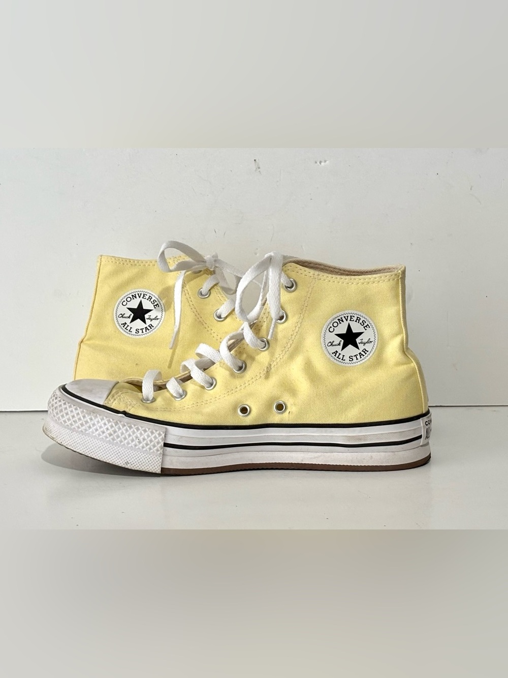 Converse Chuck Taylor LEMON SLUSHY All Star Hi Top Sneaker M 6.5 W 8
